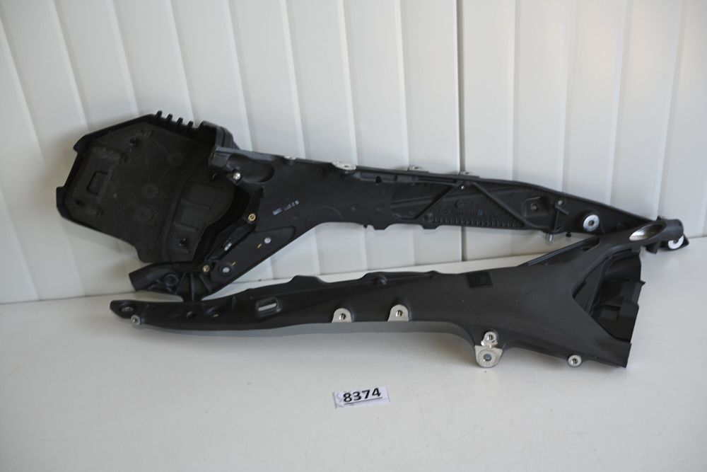 Ducati Panigale V4 Cadru codita spate set stanga dreapta