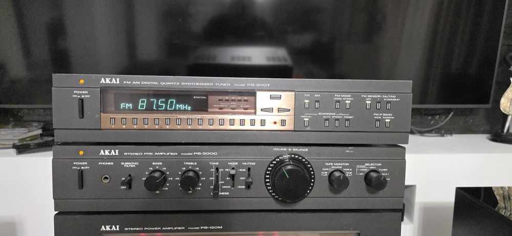 Linie Putere Akai PS-120M Vu-Metre Preu Akai PS-200C Tuner PS-200T