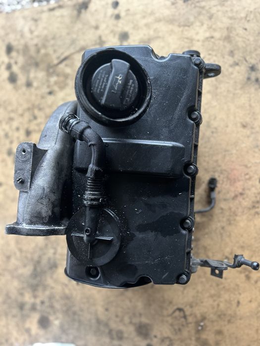 Глава за голф 4 1,9тди 150кс АРЛ/glava za golf 4 1,9tdi ARL