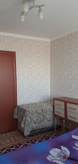 Продам 4х  комнатную  квартиру