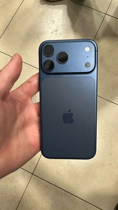 Iphone 17 pro max 256g esim