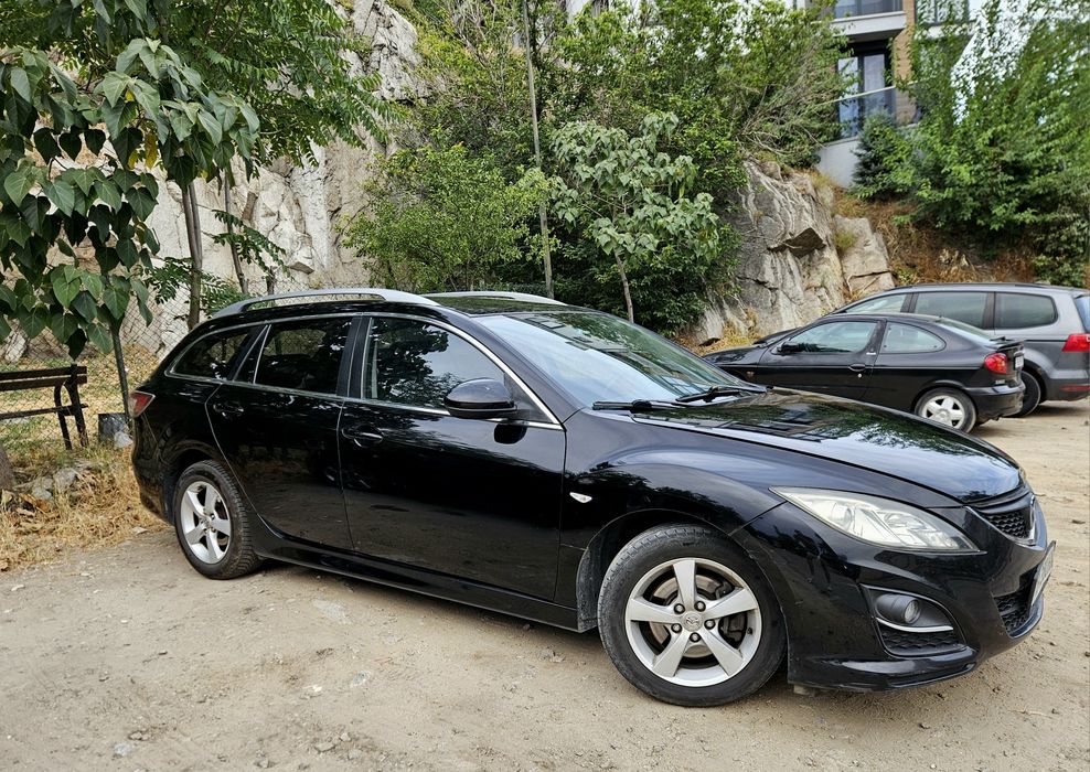 Mazda 6; 2.2 дизел; комби