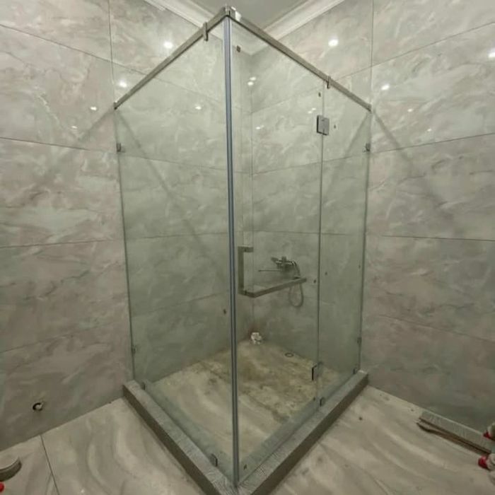 Душевые перегородки на заказ