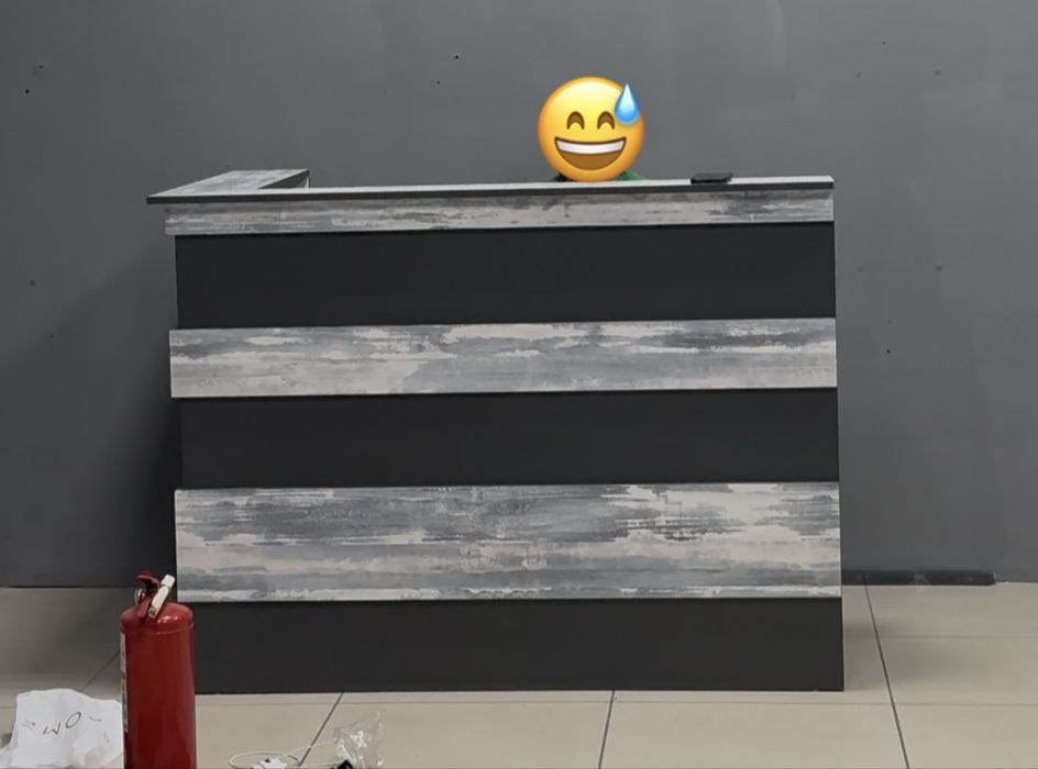 Ресепшн угловой