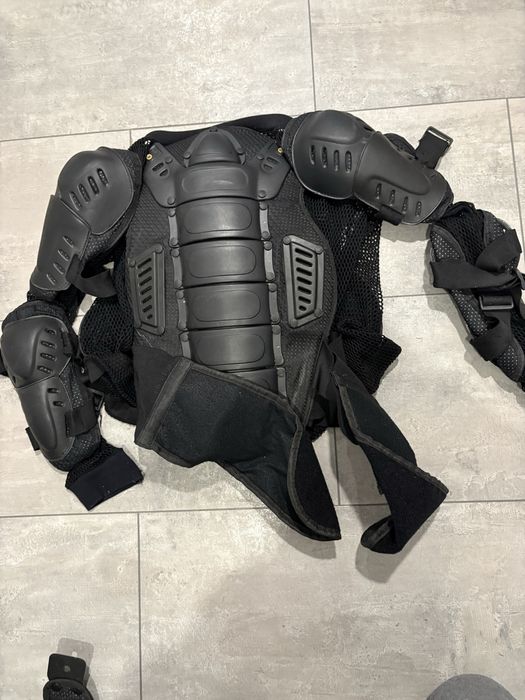 Ризници 2 бр