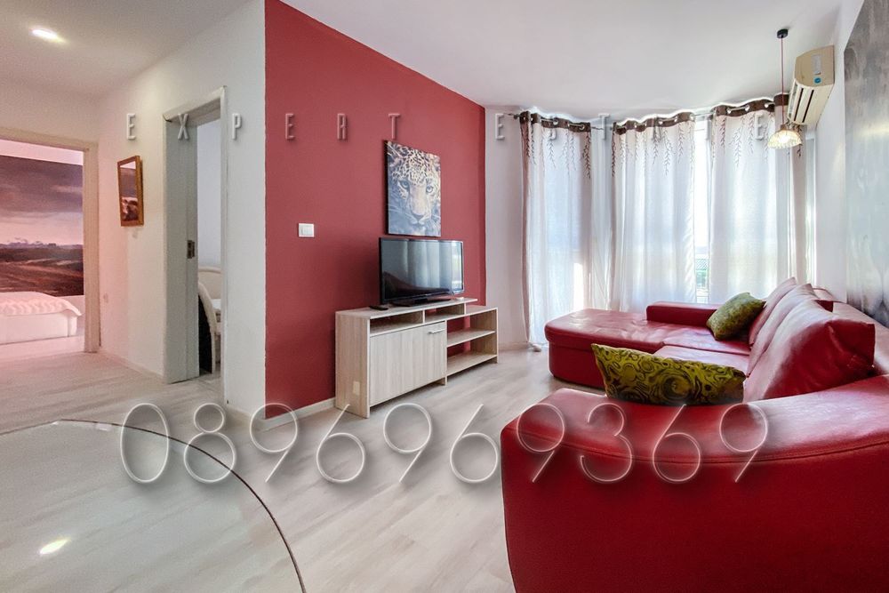 Продава се Тристаен апартамент в Балчик - 65 кв.м за 939 €/кв.м - Снимка #2