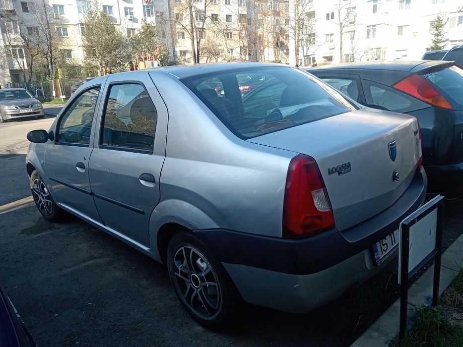 Vând Logan 2008, 1.4,benzina