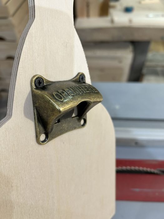 Стенна отварачка за бутилки