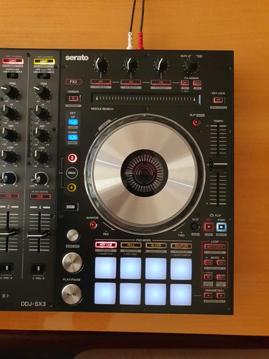 Pioneer DDJ-SX3 DJ контролер + hard case + DECKSAVER