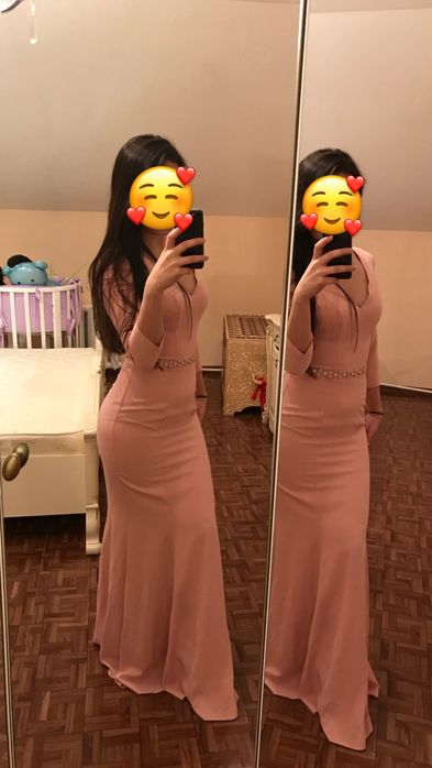 Вечернее платье