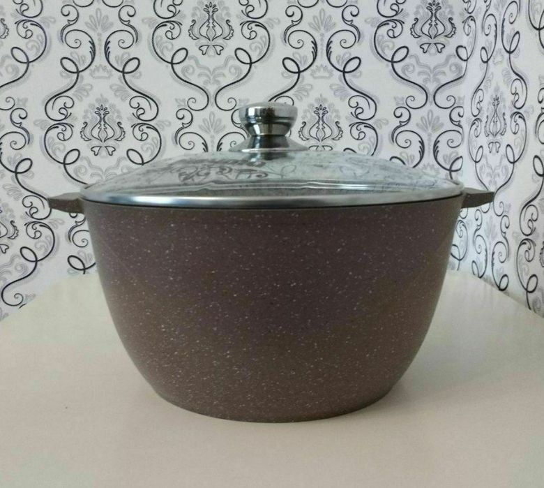 Казан 10л по 380.000 от фирмы Мечта