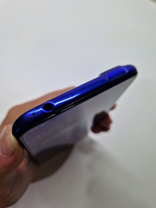 Продам Vivo V15 Pro 6/128gb