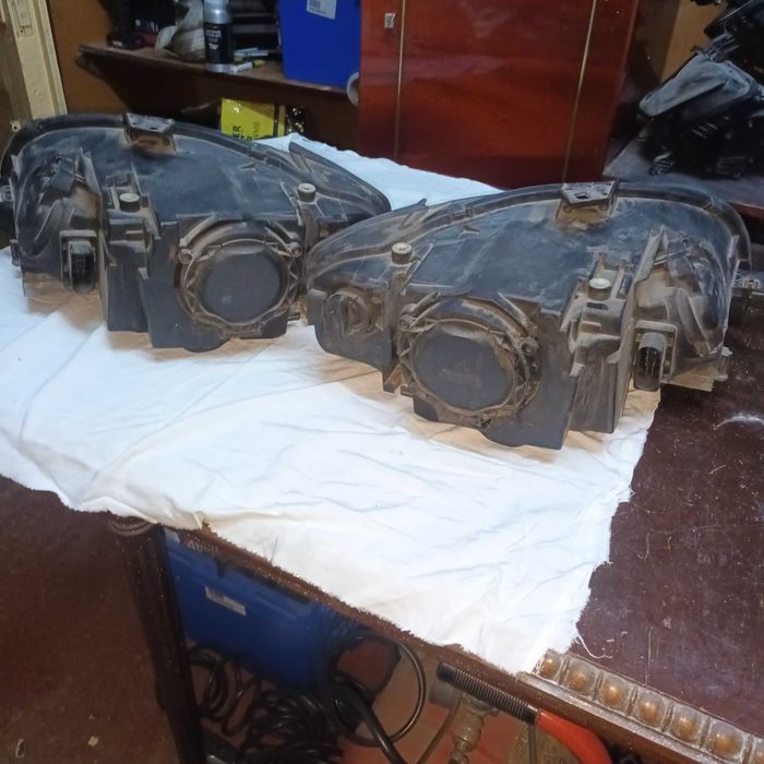 faruri set audi a4 b7 xenon