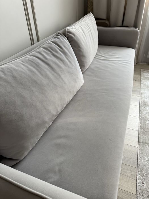 Диван в хорошем состоянии