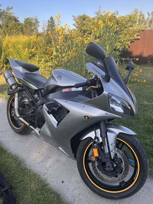 Yamaha R1 .ОТС.