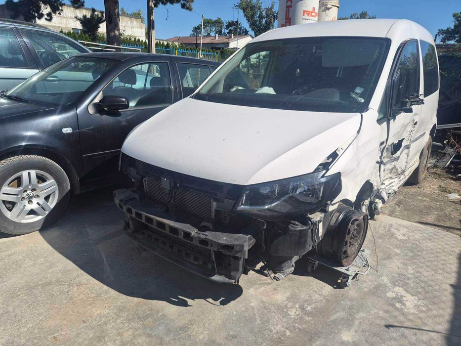 VW CADDY -2016 год. / 2.0 TDI / 102 к.с. код на мотора DFSD. НА ЧАСТИ !!!