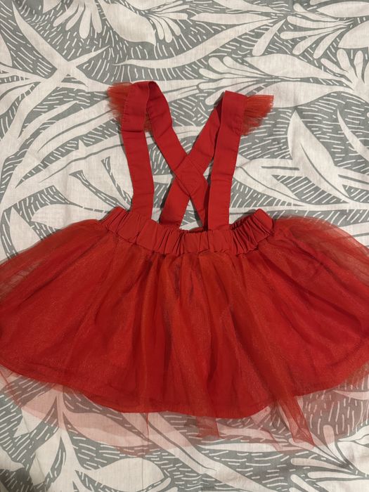 Коледни дрешки за момиче - 5 рокли и 2 пуловера