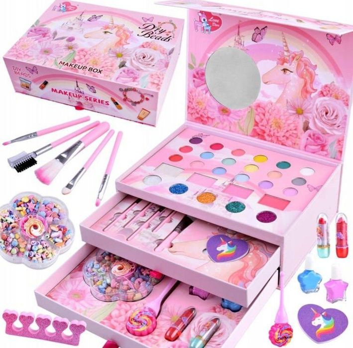 Набор детской косметики для девочек 40 предметов.