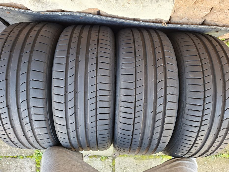 4бр 225/40/18 континентал много запазени като нови.
