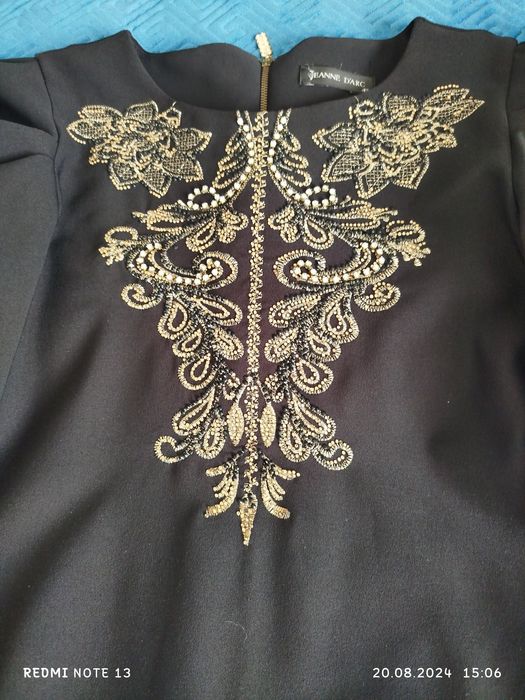 Продам пальто шерсть, платья