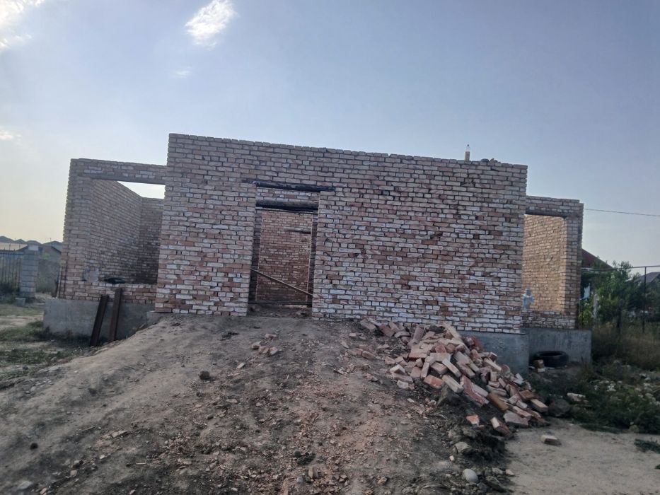 Кладка кирпичей всех видов