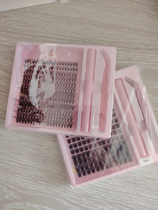 Продам пучковые ресницы с клеем