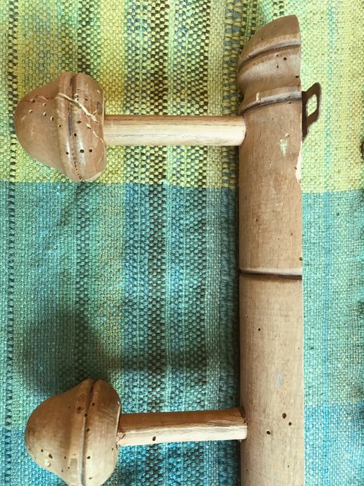 6бр стари френски закачалки от дърво масив за стена