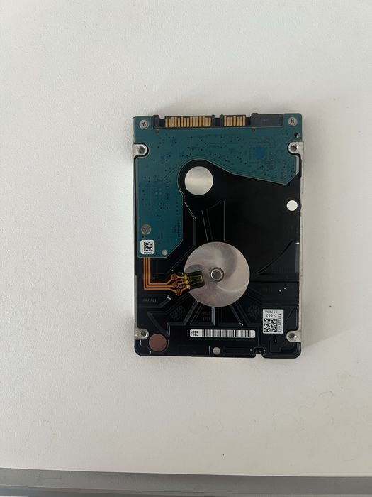 Жесткий диск Seagate Mobile HDD емкостью 1 ТБ