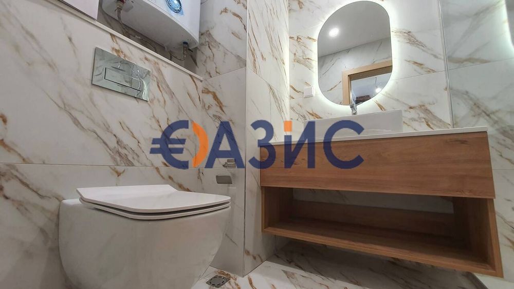 Напълно обзаведен апартамент с 1 спалня в комплекс "Sole Mare", Ахелой, първа линия до морето, 76.6 кв.м, #34131736