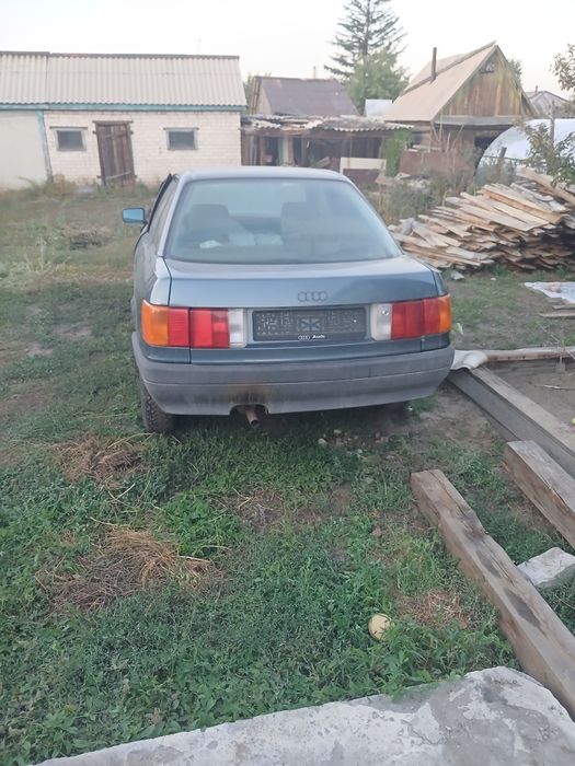 Продам по запчастям ауди