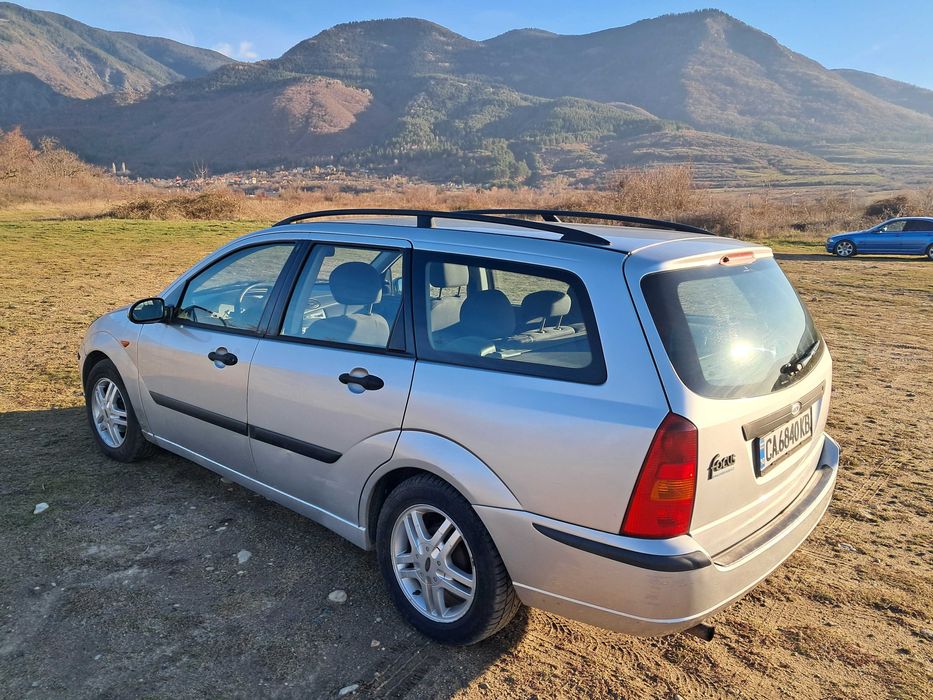 Ford Focus 1.6i 101к.с. 2004 комби