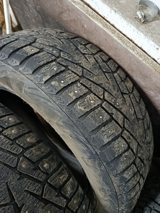 Продам зимнюю резину
