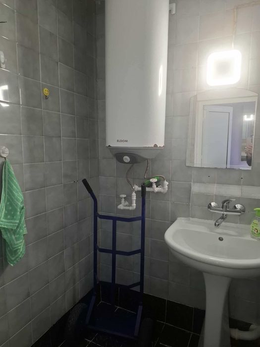 Дава се под наем Двустаен апартамент в Варна, Възраждане 1 - 55 кв.м за 357 € - Снимка #13