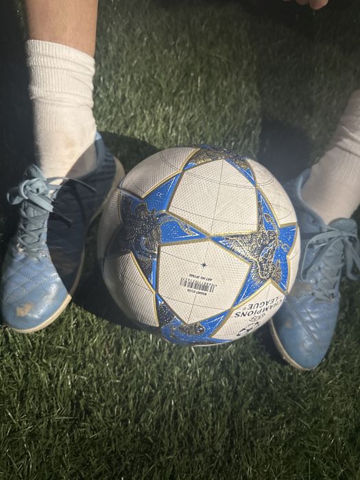 Футбольный мяч оригинал adidas
