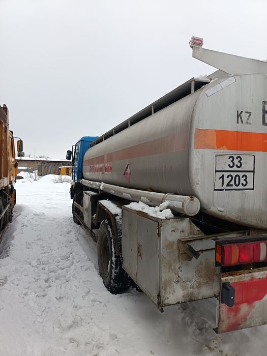 Продам бензовоз топливозаправщик