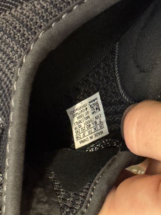 Adidas Yeezy 250 V2 Boost Static Black