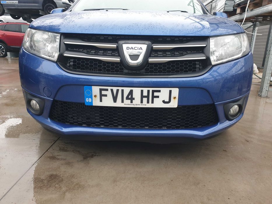 Bara Spoiler Fata Completa FARA Grila Emblema cu Proiectoare Dacia Logan 2 2012 - 2016 Culoare Albastru TERPK [Q0490]