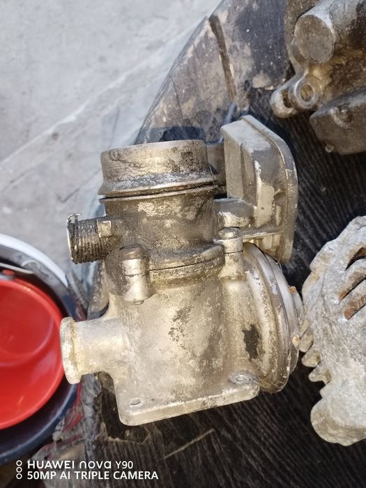 Alternator compresor caseta clapeta debitmetru supapa  bmw seria 1 118