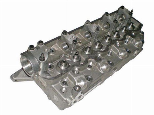 Головка блока  Mitsubishi L200