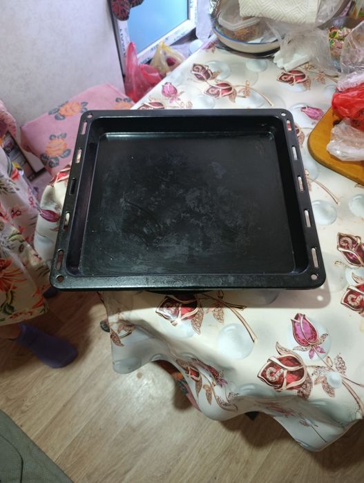 Продам электрическую духовку