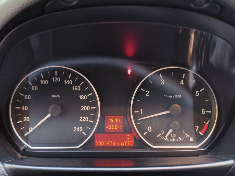 BMW Seria 1 2009 — imagine 5