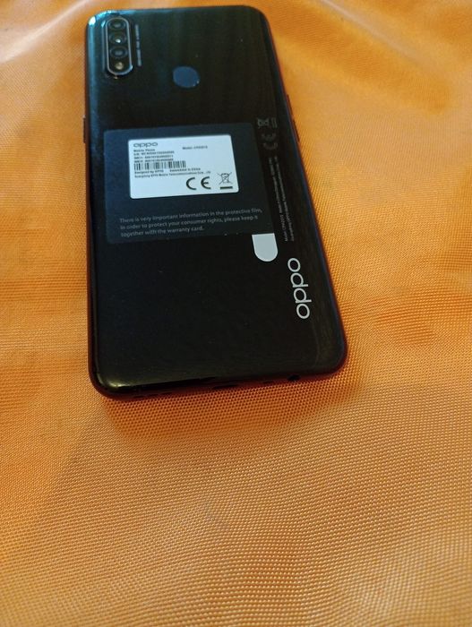 Telefon OPpo 31 in perfectă stare de funcționare are folie pe ecran și husă  bateria tine foarte mult la probă garantez