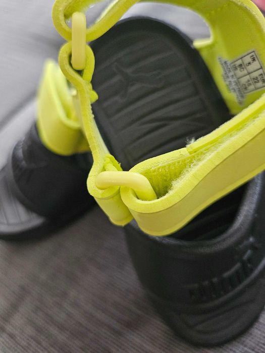 Нови детски сандали puma divecat