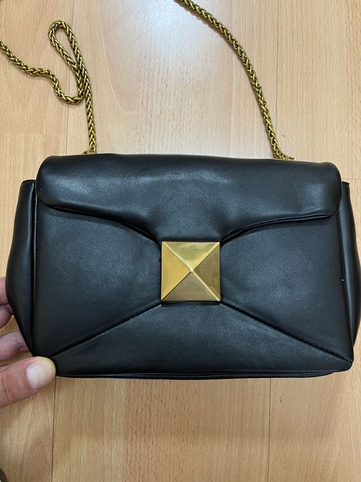 Valentino Garavani One Stud дамска чанта