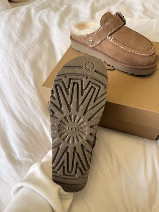 UGG Tazz Evelina Goldenstar Clogs