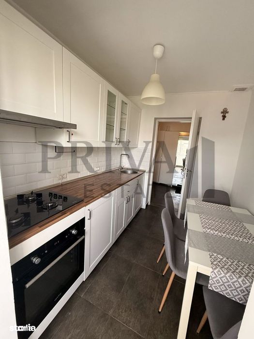 Apartament 2 camere, decomandat, renovat complet, centrala proprie