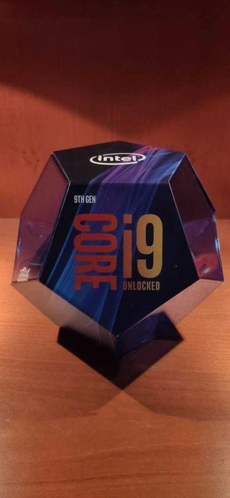 Процесор Intel - Core i9-9900K, 8-cores, 5.00GHz LGA 1151