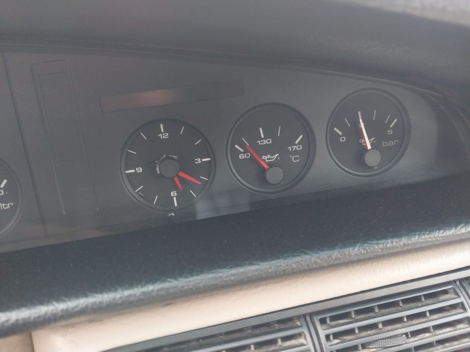 Осы Ауди с4 сатылады