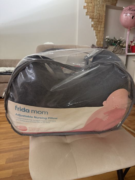 Подушка для кормления Frida mom