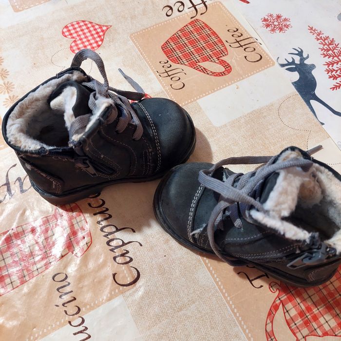 Бебешки боти 19 номер